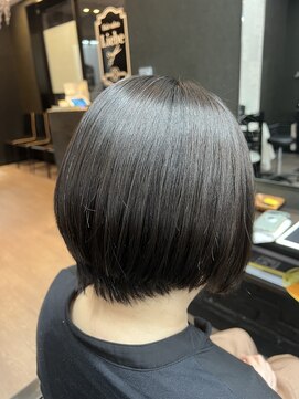 ヘアーサロン リーベ 東久留米店(Hair Salon Liebe) 前下がりボブ