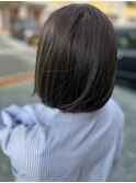 オリーブグレージュ