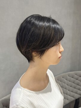 ジルバイジアン(JILL by GIEN) #大人ショート#くびれショート/森岡俊亮