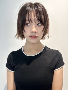 トリッカ シブヤ(TRICCA SHIBUYA) 似合わせカット顔まわりレイヤーボブ外はねイメチェン渋谷無造作