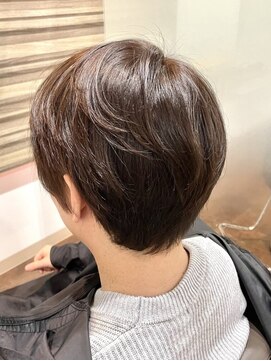 ティエナビューティー(TIENA BEAUTY) 大人ショート