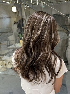 メロウマン(mellowman) ママさんに大人気 プリンが気にならないハイライト【立川】