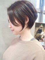 エリマ 横浜西口(elima)&nbsp;横浜西口白髪染めレイヤーボブウルフショートヘアッシュベージュ