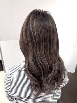 アッシュ 荻窪店(Ash) ロングレイヤー／白髪ぼかし／白髪ぼかしハイライト／荻窪