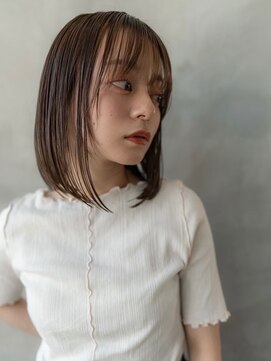 ケアリー 大泉学園(Carelly) デザインカラー/レイヤーカット/ウェットヘア/オリーブベージュ