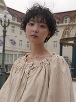 フル(FULL)&nbsp;ラフに動くショートパーマ