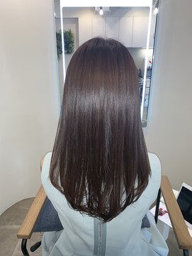 アールサロン アオヤマ(Rr SALON AOYAMA) ゆる巻きサファイアミネコラ