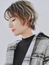 平井真奈実の「大人カワイイ」デザイン