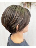 コンパクトショートハイライトエアタッチショートボブ