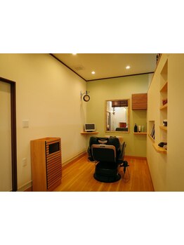 【平日19:30迄OK】プライベート上質空間で身支度を…男をワンランク格上げするMen's専門のBARBERサロン