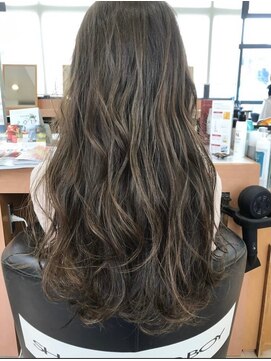 シャンプーボーイ ヒノ(SHAMPOO BOY Hino) 3Ｄハイライトカラー☆