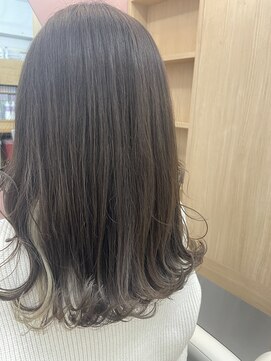 シーヤ(Cya) 髪と頭皮ケアに特化したサロン♪シルバーグレージュ