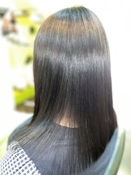 エムスリーディーミュゼステージ(M3D) ピコカラー&トリートメントストレート仕上げ