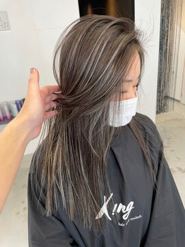 キング 高槻(K!ng) 縮毛矯正髪質改善ハイライトレイヤーカット高槻美容室エクステ