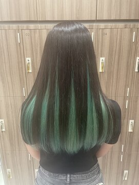 ロエ 元町店(Loe) インナー×エメラルドミント