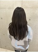 オリーブベージュカラー