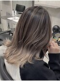 韓国ヘアーハッシュカットレイヤーカットハイライトカラー