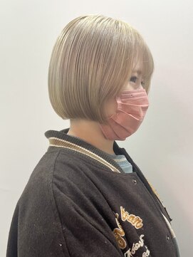 デート 下北沢(DATE) 下北沢切りっぱなしボブタッセルボブハイトーンベージュカラー◇