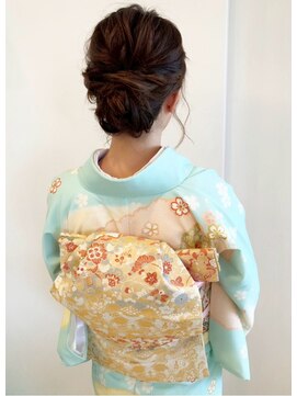 ルミエール 桜木町(Lumiere) シニヨン 訪問着着付け+ヘアセット