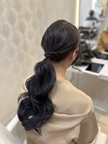フレア(FLAiR) 20代30代大人かわいいヘアセットローポニーテールゆるふわ巻き
