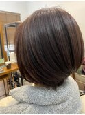 ショートボブ