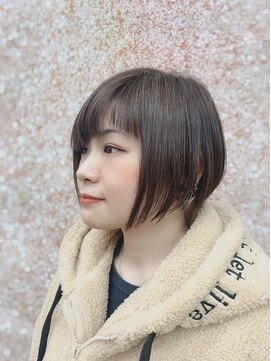 美容室 綺麗 前下がりボブ
