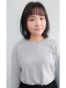 ルッツ(Lutz) 軽やかエアリーボブ