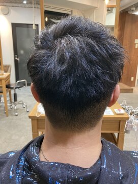 フツーロ 栄(FUTURO) メンズショート