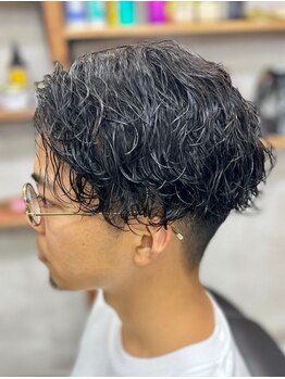 パール(PEARL)の写真/波巻きパーマ/スペインカールが人気☆髪質に合わせた理想のパーマstyleを叶えます！モチの良さも定評あり◎