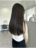 オリーブグレージュ