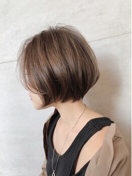 ヘアーアンドアイラッシュ ココアンジェ 福津店(CocoAnge)の写真/【イオンモール福津から徒歩1分】骨格や髪質に合わせたカットで、あなたの魅力を最大限に引き出す☆
