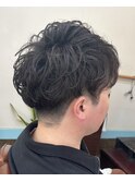 メンズツイストスパイラルパーマスタイル