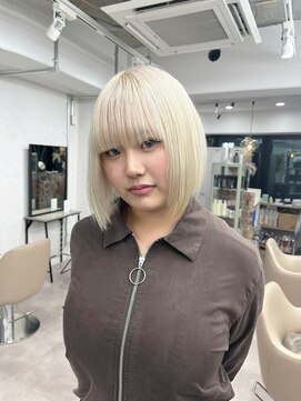 ムク 横浜店(muku) ホワイトベージュ/ダブルカラー/ブリーチ