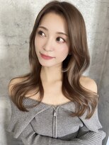 アイリス(AIRIS)&nbsp;インナーカラー ブリーチ ハイトーンベージュ 韓国くびれヘア