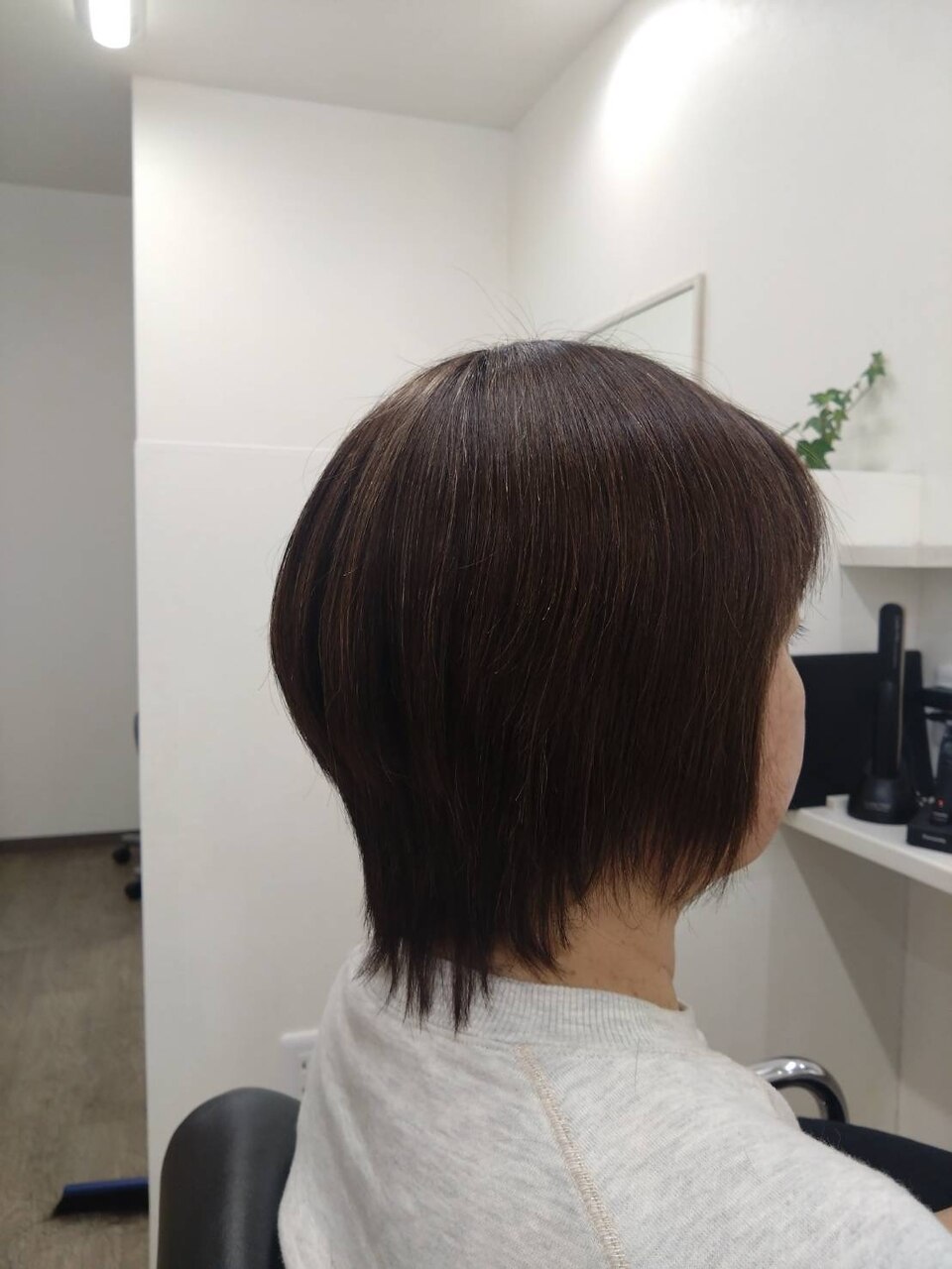 2026年夏】ショート ダークブラウンの髪型・ヘアアレンジ｜人気順