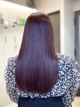 【水分保持】パサつきを抑え潤う質感に