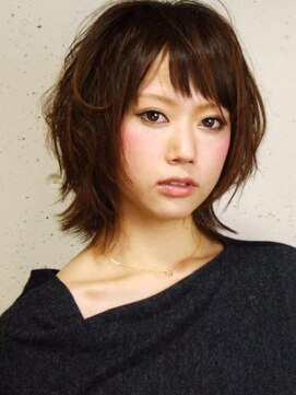 グラス ヘアー(glass.hair) シンプルイズベストがテーマの大人かわいい