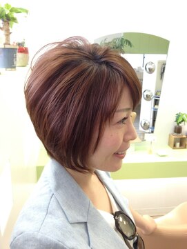 カノア(Kanoa) トップふんわり前下がりボブ