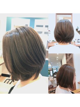 プリクーズヘアオアシス(plecooze hair oasis) アッシュベースのハイ＆ロースタイル