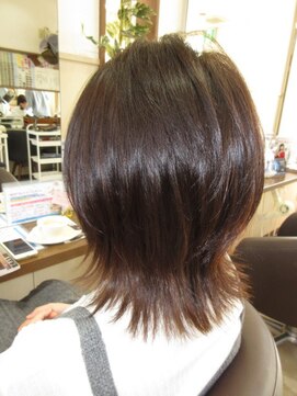 コアフィールフィス(COIFFURE fils) 外ハネ×グラデーションカラー