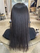 レガーレ(Legare) 黒髪ロングの艶髪スタイル