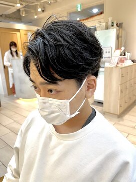 テトラ バイ ネオリーブ 横浜西口店(tetra by neolive) 今話題の毛流れニュアンスパーマ