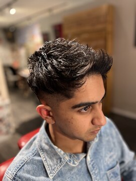 サンアンドマーリィズバーバー 駅前店(SON&MARLEY'S BAR BER) ジェットモヒカン