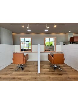 沢山の方にこれからも通っていただきたい思いで、居心地重視のお店作りを心がけております♪