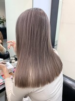 マスカリ(muscali)&nbsp;#イメチェン#ホワイトブロンド#美髪#丸型#ホワイトグレージュ