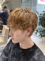 ノラ ウメダ(NORA UMEDA)&nbsp;シャドウパーマ×シースルーマッシュ