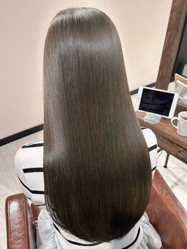 ソリス(Solis)の写真/【髪質改善】透明感UP！貴方に似合うカラーをご提案◎艶と柔らかさを叶えるカラーに♪[六本木駅徒歩3分]