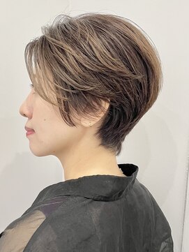 インセプション 銀座(INCEPTION) 前下がりショート・ボブ/パーマ/前髪なし/30代/40代/50代/長め