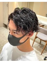 ブルニール 心斎橋(BLEUNIR)&nbsp;かき上げヘアオールバックツーブロックビジネススパイラルパーマ
