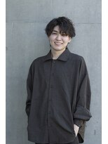 デフカッヅ 北千住(DEF CUTZ)&nbsp;縦落ちスパイラルパーマ